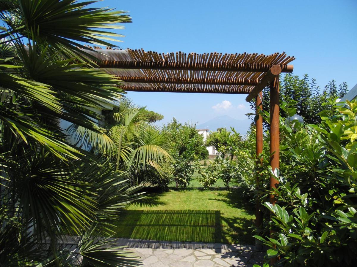 Villa Bianca กาสเตลลัมมาเร ดิ สตาเบีย ภายนอก รูปภาพ