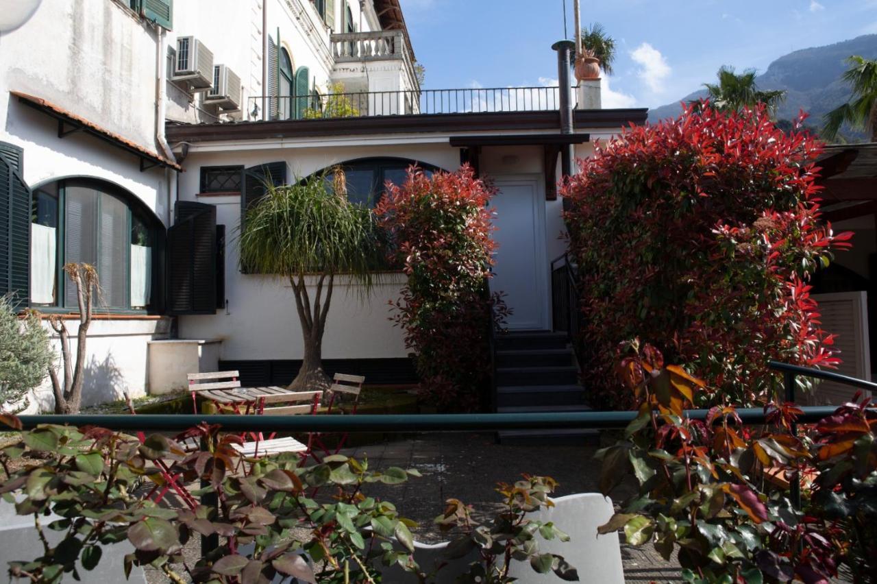 Villa Bianca กาสเตลลัมมาเร ดิ สตาเบีย ภายนอก รูปภาพ